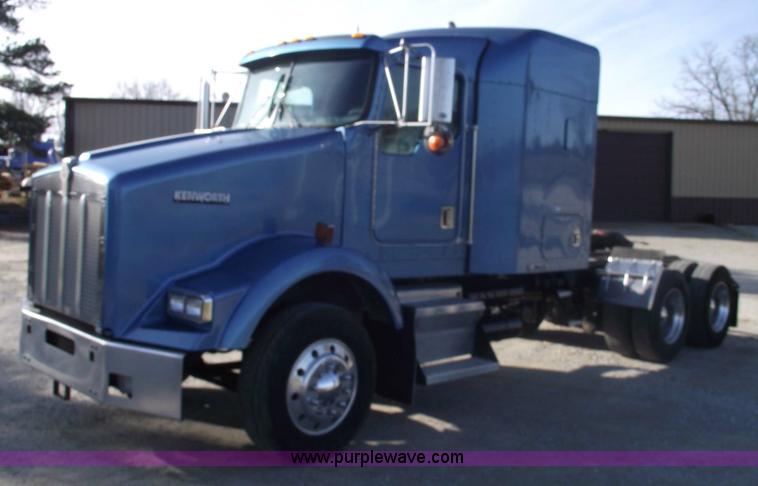 image for item 5959 1998 Kenworth T800 semi truck