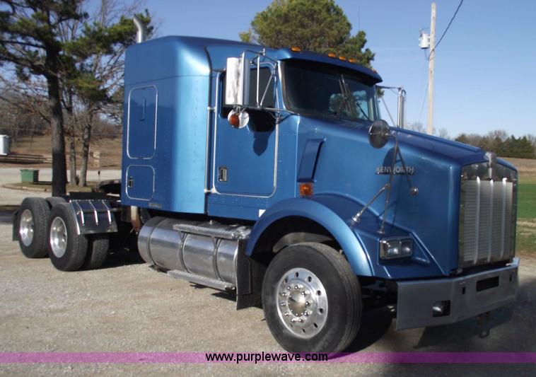image for item 5959 1998 Kenworth T800 semi truck