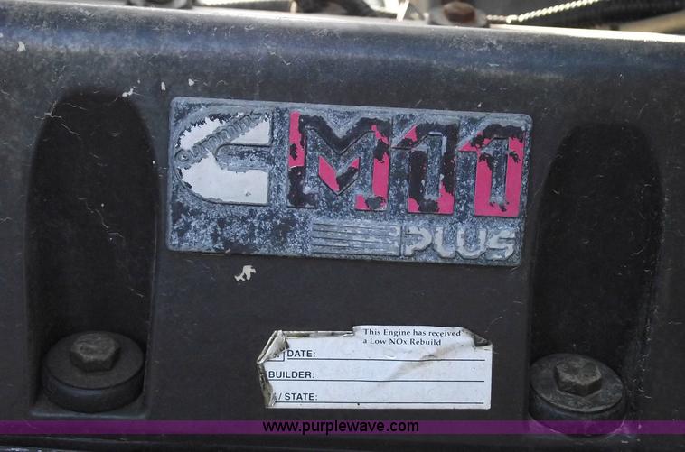 image for item 5959 1998 Kenworth T800 semi truck