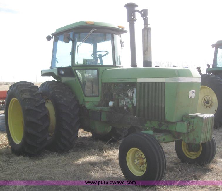 image for item 6251 1974 John Deere 4630 tractor