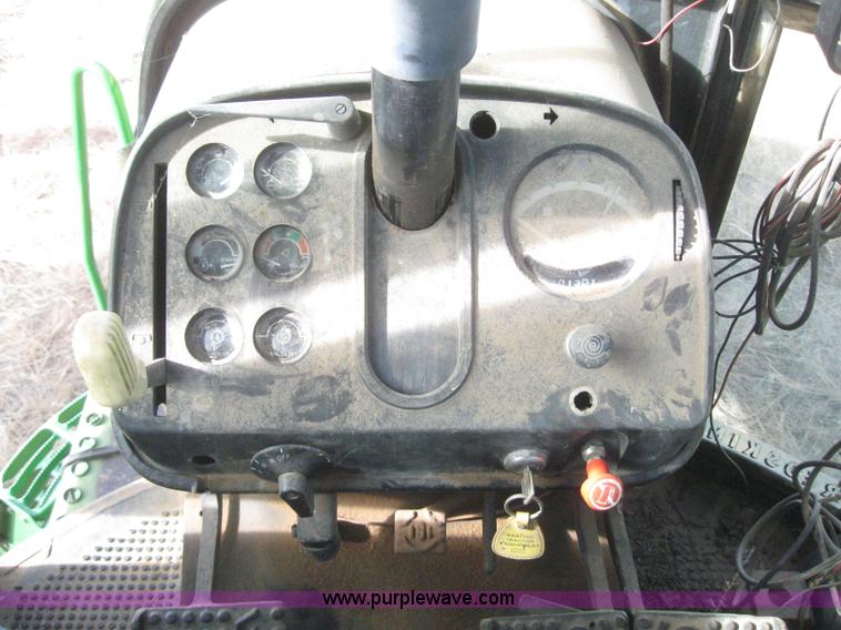 image for item 6251 1974 John Deere 4630 tractor