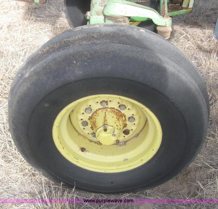 image for item 6251 1974 John Deere 4630 tractor