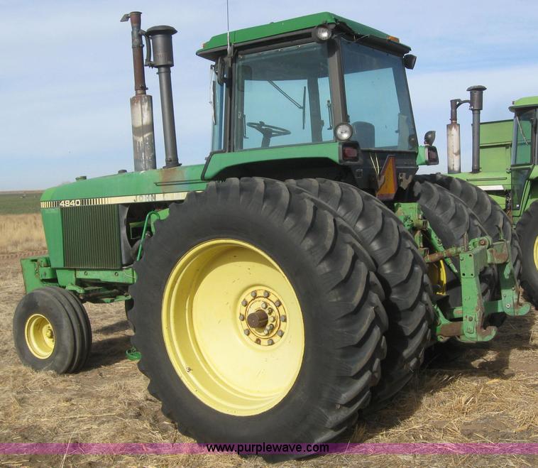 image for item 6252 John Deere 4840 tractor