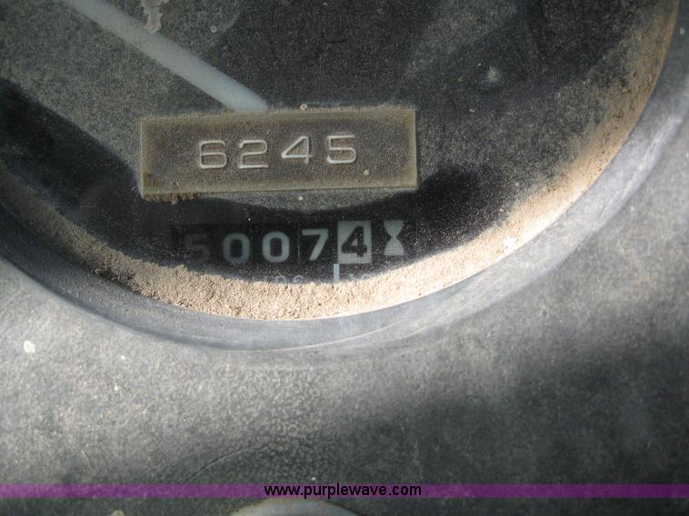 image for item 6252 John Deere 4840 tractor