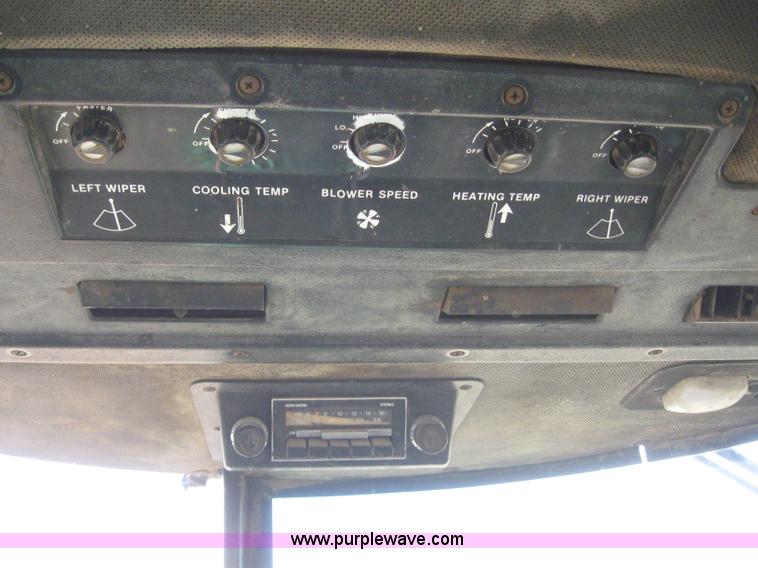 image for item 6252 John Deere 4840 tractor