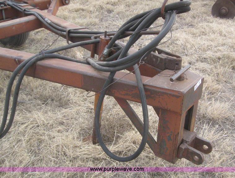 image for item 6281 Sunflower chisel plow