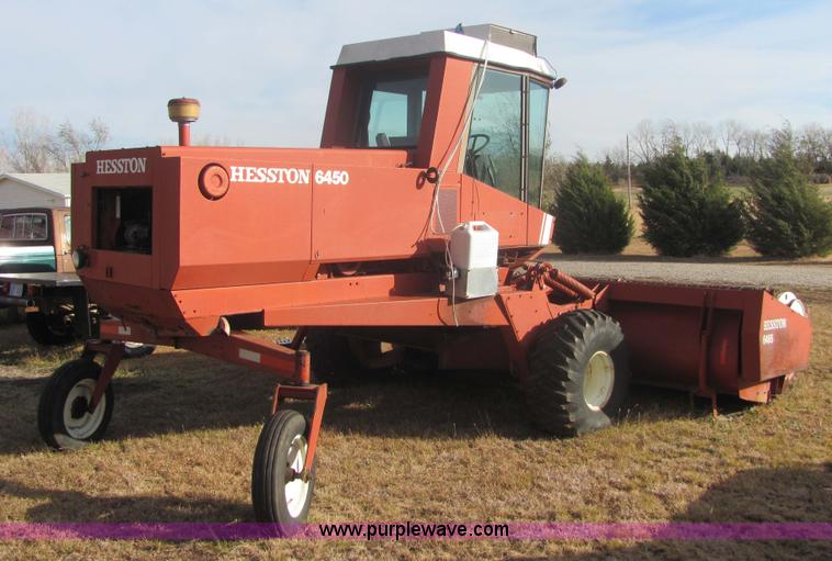 image for item 6692 Hesston 6450 self-propelled swather