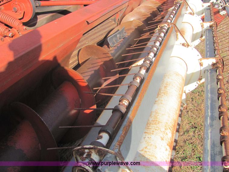 image for item 6692 Hesston 6450 self-propelled swather