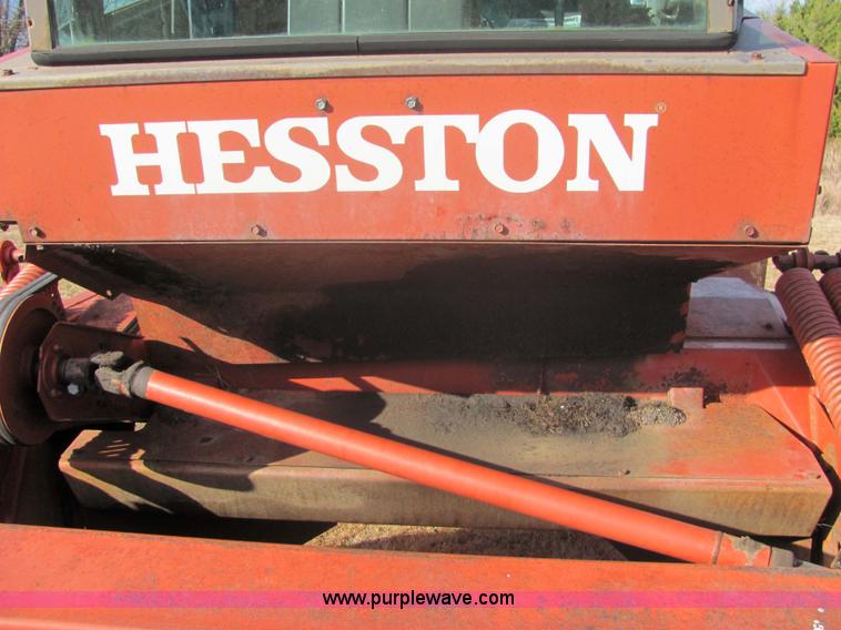 image for item 6692 Hesston 6450 self-propelled swather