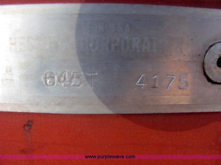 image for item 6692 Hesston 6450 self-propelled swather