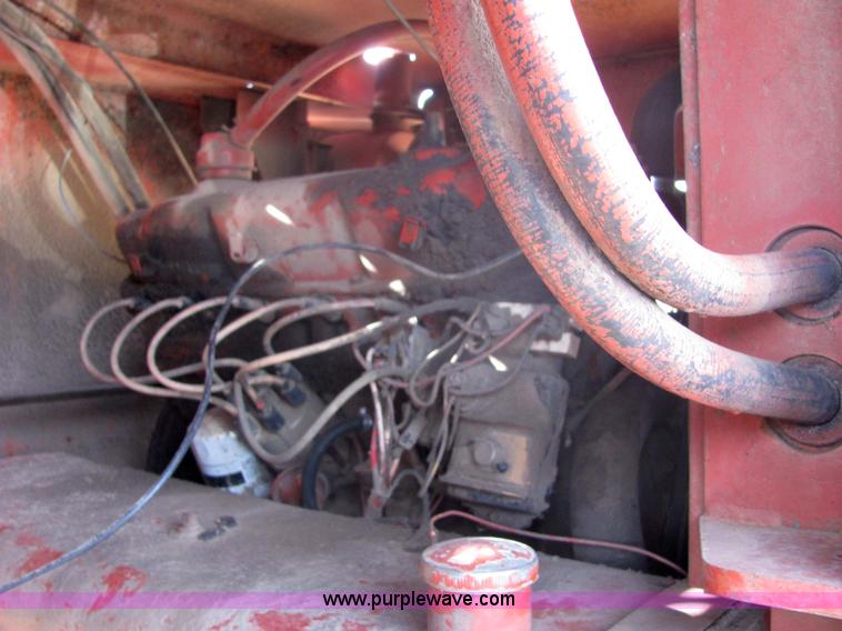 image for item 6692 Hesston 6450 self-propelled swather