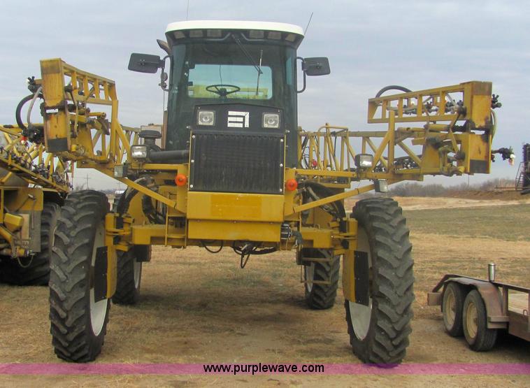image for item 6757 Ag-Chem RoGator 854 self-propelled sprayer