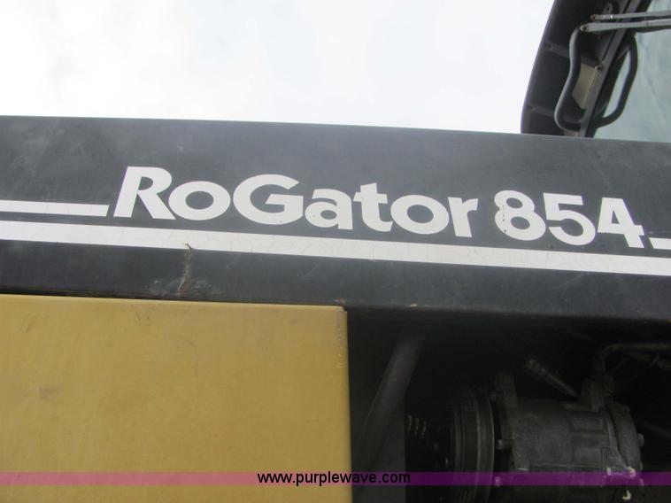 image for item 6757 Ag-Chem RoGator 854 self-propelled sprayer