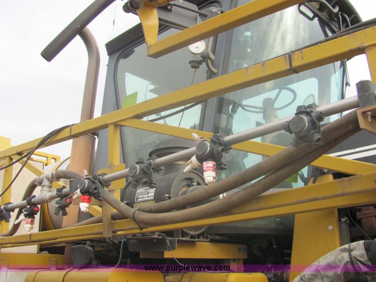 image for item 6757 Ag-Chem RoGator 854 self-propelled sprayer