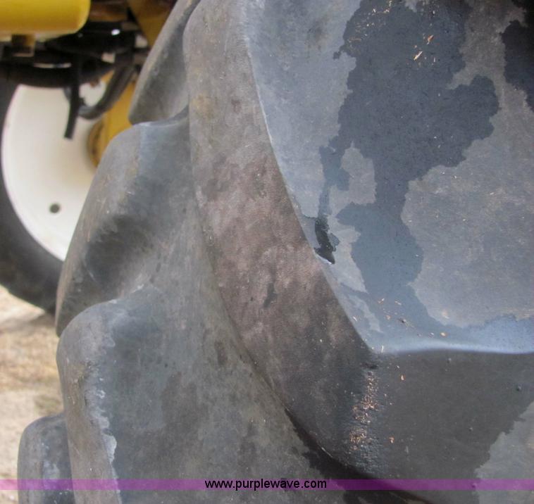 image for item 6757 Ag-Chem RoGator 854 self-propelled sprayer