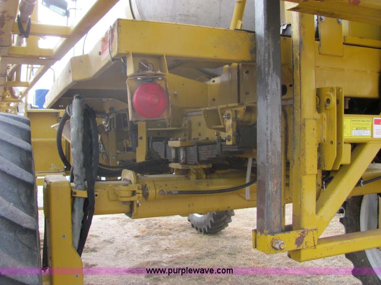 image for item 6757 Ag-Chem RoGator 854 self-propelled sprayer