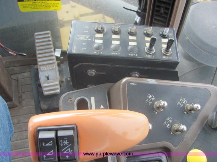 image for item 6757 Ag-Chem RoGator 854 self-propelled sprayer