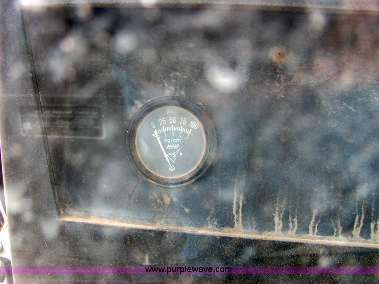 image for item 6757 Ag-Chem RoGator 854 self-propelled sprayer