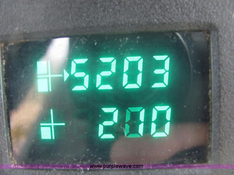 image for item 6757 Ag-Chem RoGator 854 self-propelled sprayer