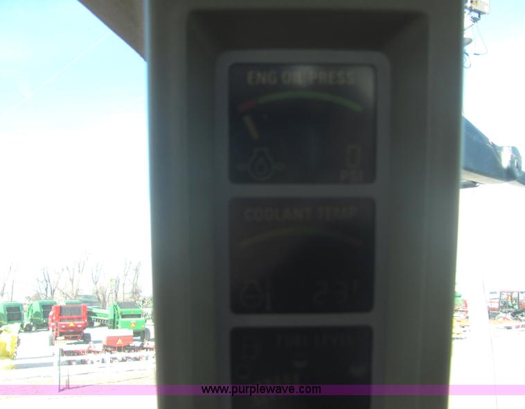 image for item 6761 2002 Case IH MX240 MFWD tractor