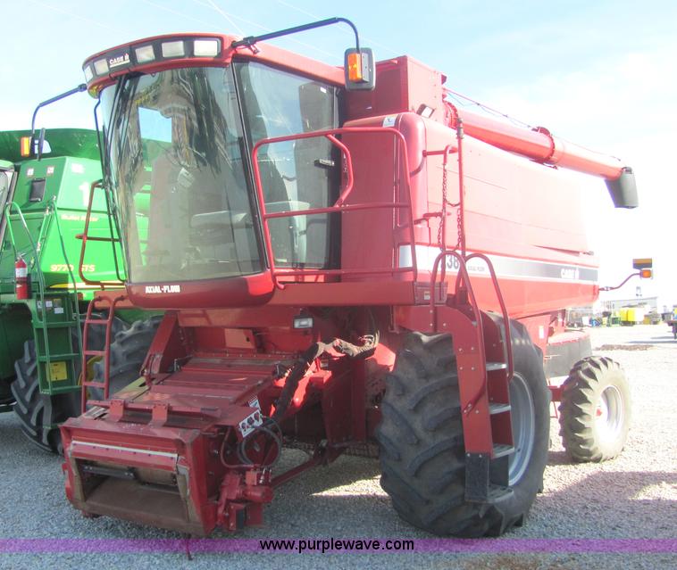 image for item 6762 2002 Case IH 2388 combine