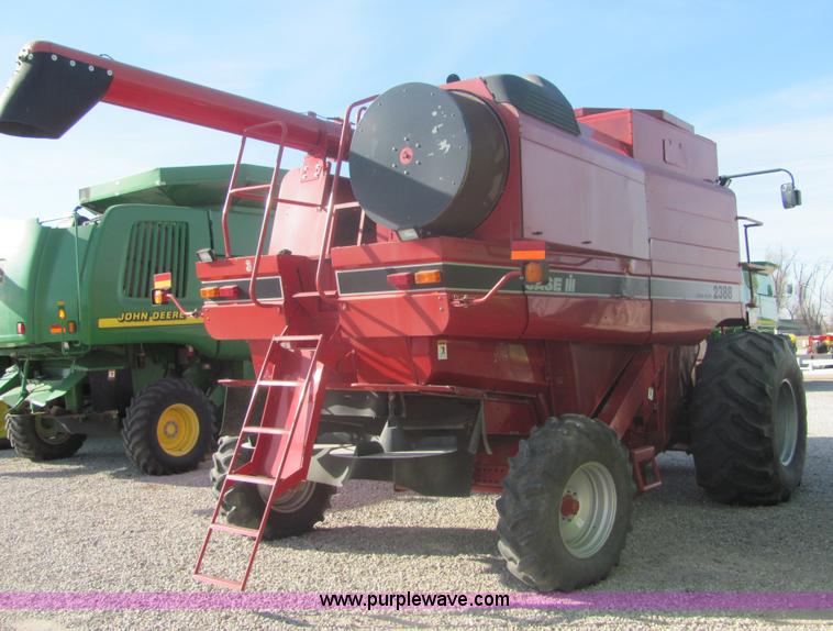 image for item 6762 2002 Case IH 2388 combine
