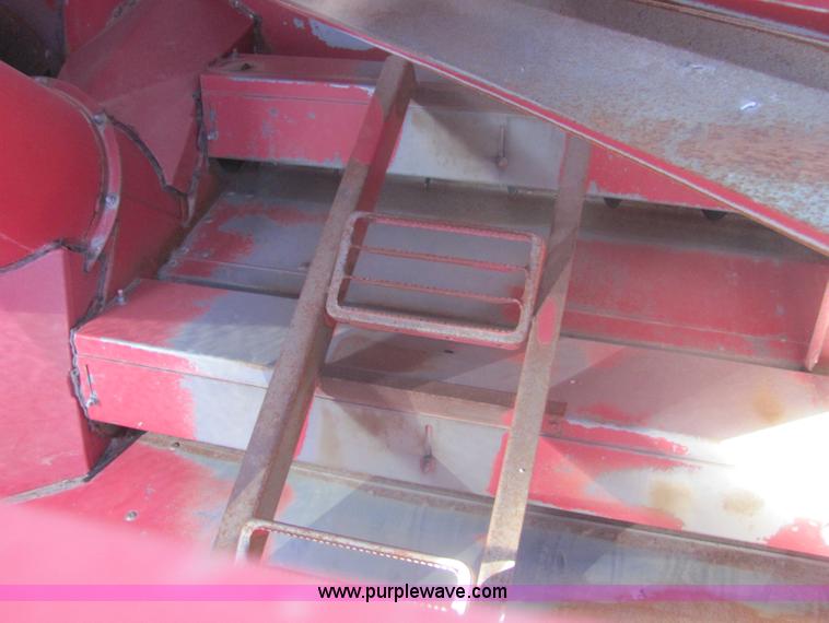 image for item 6762 2002 Case IH 2388 combine