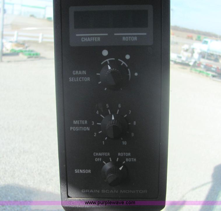 image for item 6762 2002 Case IH 2388 combine