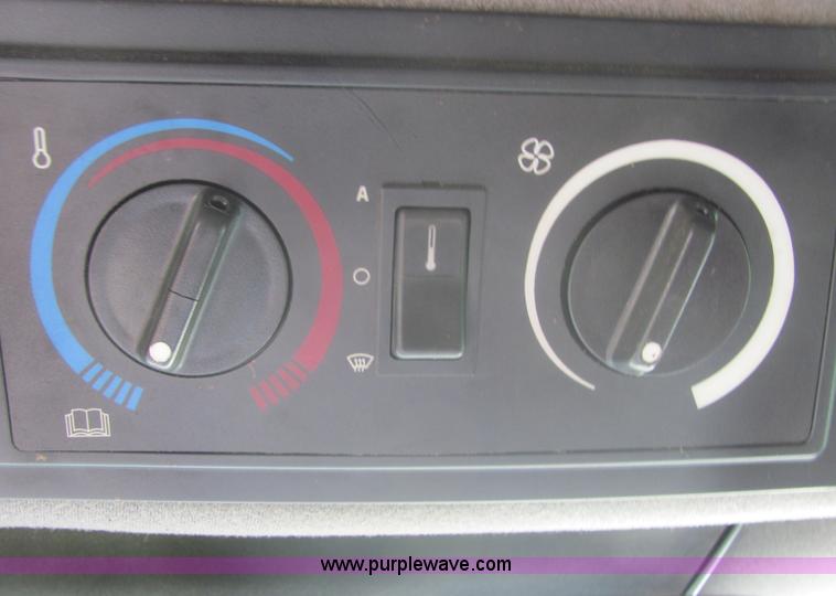 image for item 6762 2002 Case IH 2388 combine