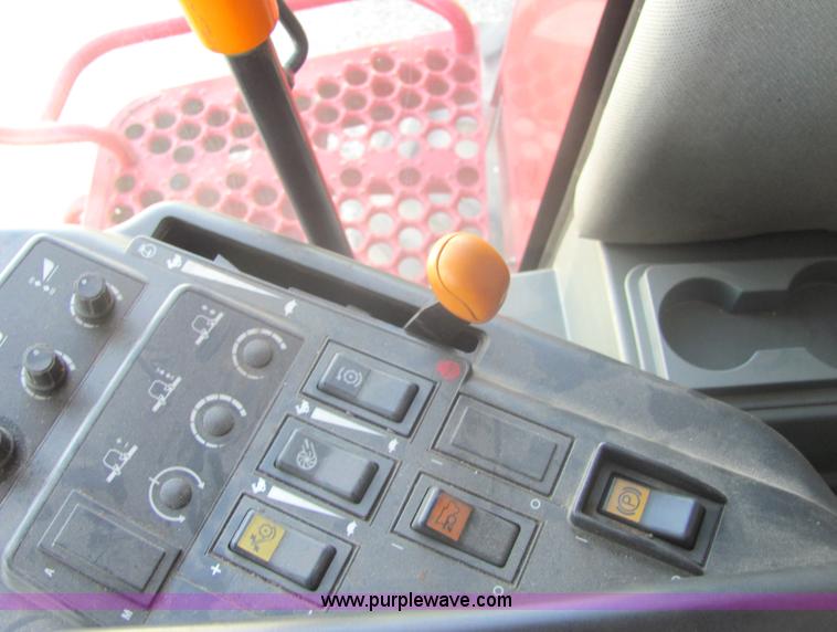 image for item 6762 2002 Case IH 2388 combine