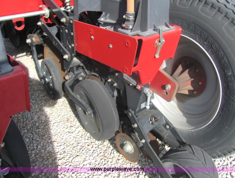 image for item 6763 2008 Case IH 1250 24R30CCS planter