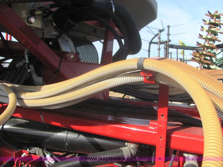 image for item 6763 2008 Case IH 1250 24R30CCS planter