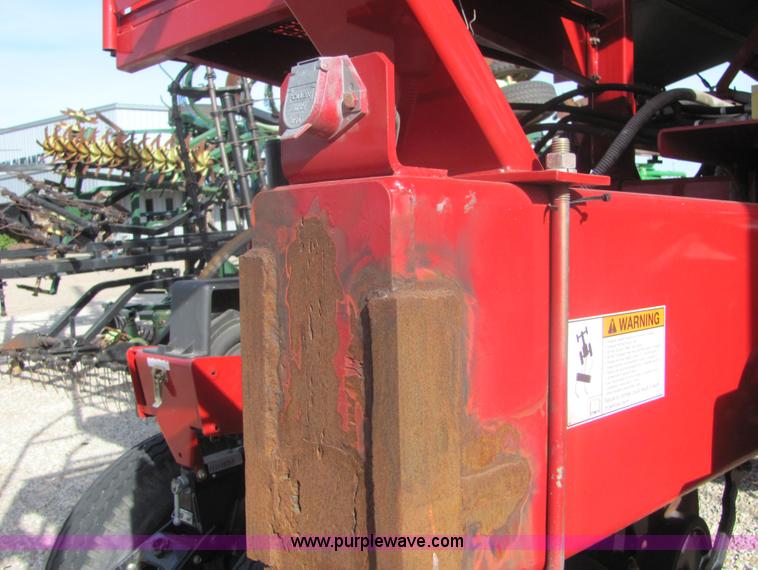 image for item 6763 2008 Case IH 1250 24R30CCS planter