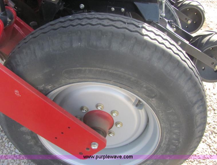 image for item 6763 2008 Case IH 1250 24R30CCS planter