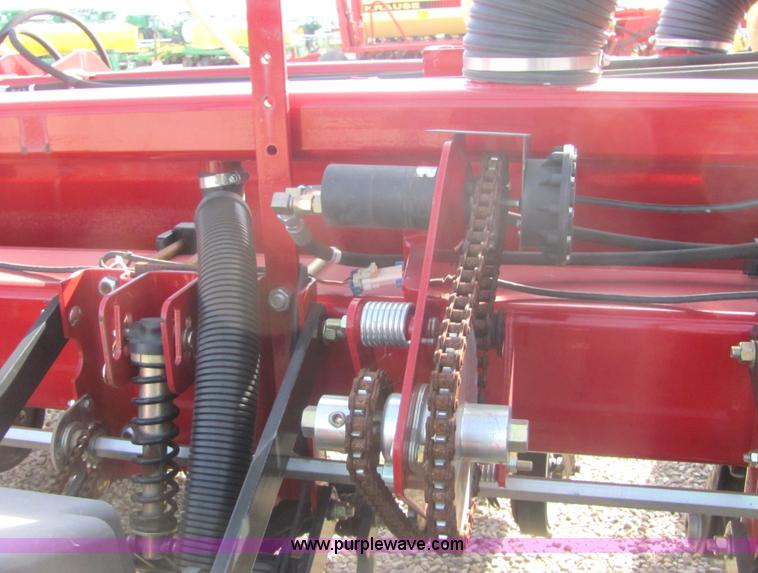 image for item 6763 2008 Case IH 1250 24R30CCS planter