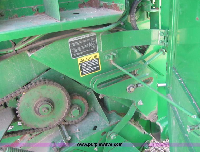 image for item 6764 2004 John Deere 567 round baler