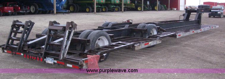 image for item 7040 1993 Jantz-femco 4812/3/TH combine trailer