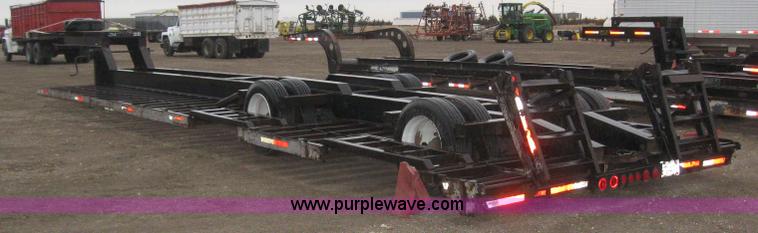 image for item 7040 1993 Jantz-femco 4812/3/TH combine trailer