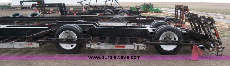 image for item 7040 1993 Jantz-femco 4812/3/TH combine trailer