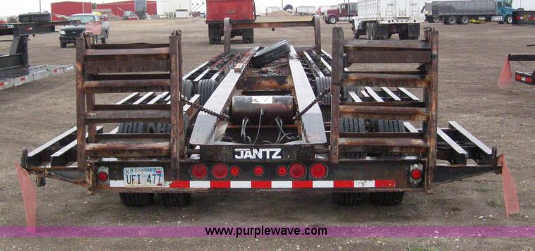 image for item 7041 1998 Jantz combine trailer