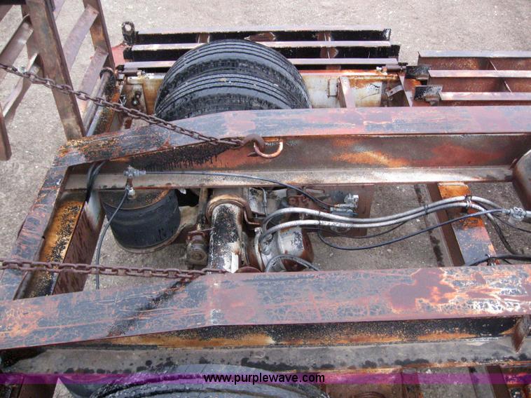 image for item 7041 1998 Jantz combine trailer