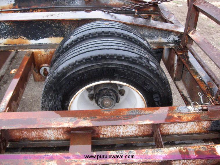 image for item 7041 1998 Jantz combine trailer