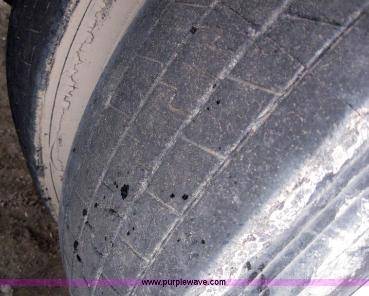 image for item 7044 1995 Timpte 42' super hopper grain trailer