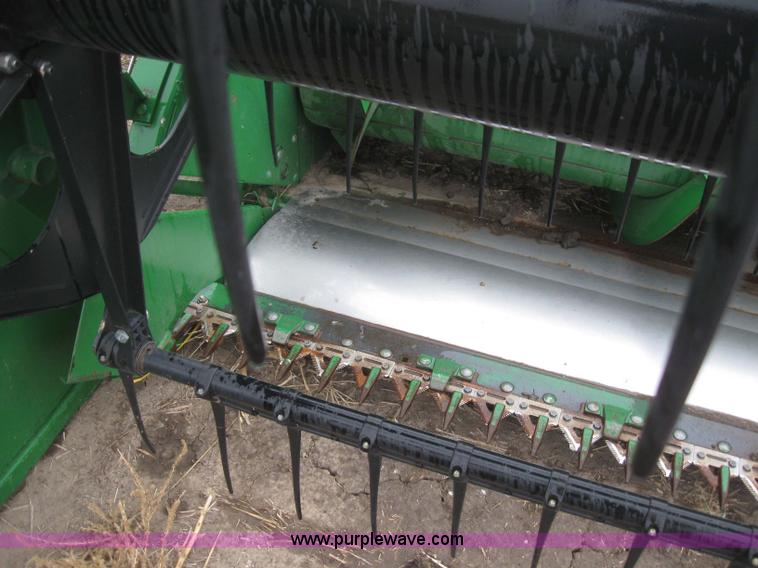 image for item 7045 1995 John Deere 930 flex platform header