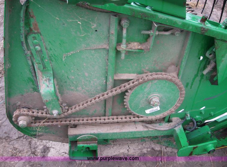 image for item 7045 1995 John Deere 930 flex platform header