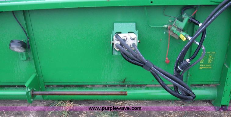 image for item 7045 1995 John Deere 930 flex platform header