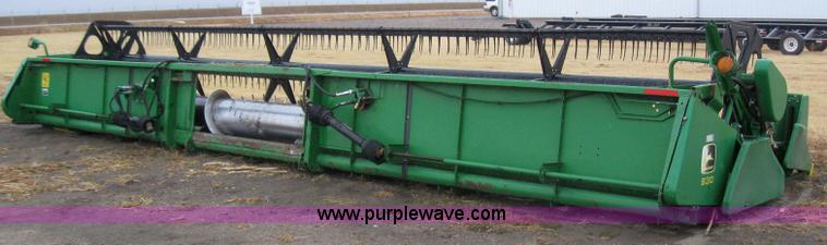 image for item 7054 1998 John Deere 930 flex platform header