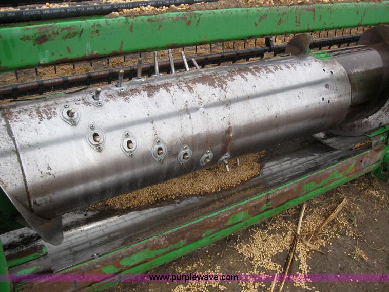 image for item 7054 1998 John Deere 930 flex platform header