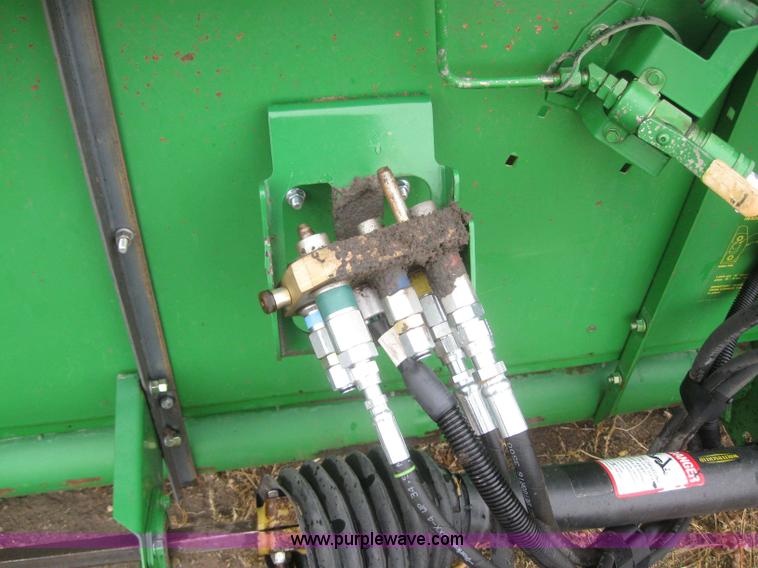 image for item 7054 1998 John Deere 930 flex platform header