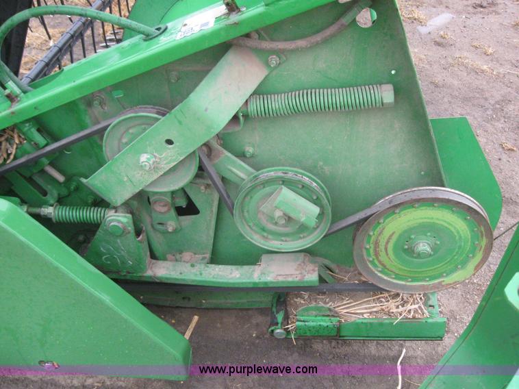 image for item 7054 1998 John Deere 930 flex platform header